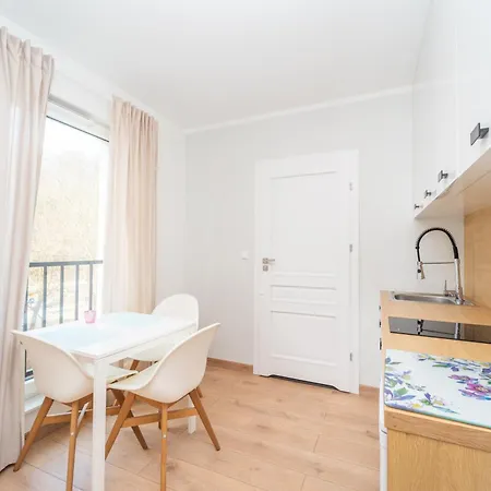 Comfortable 3city In By Renters