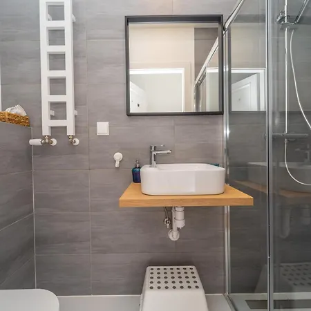 Appartement Comfortable 3city In By Renters